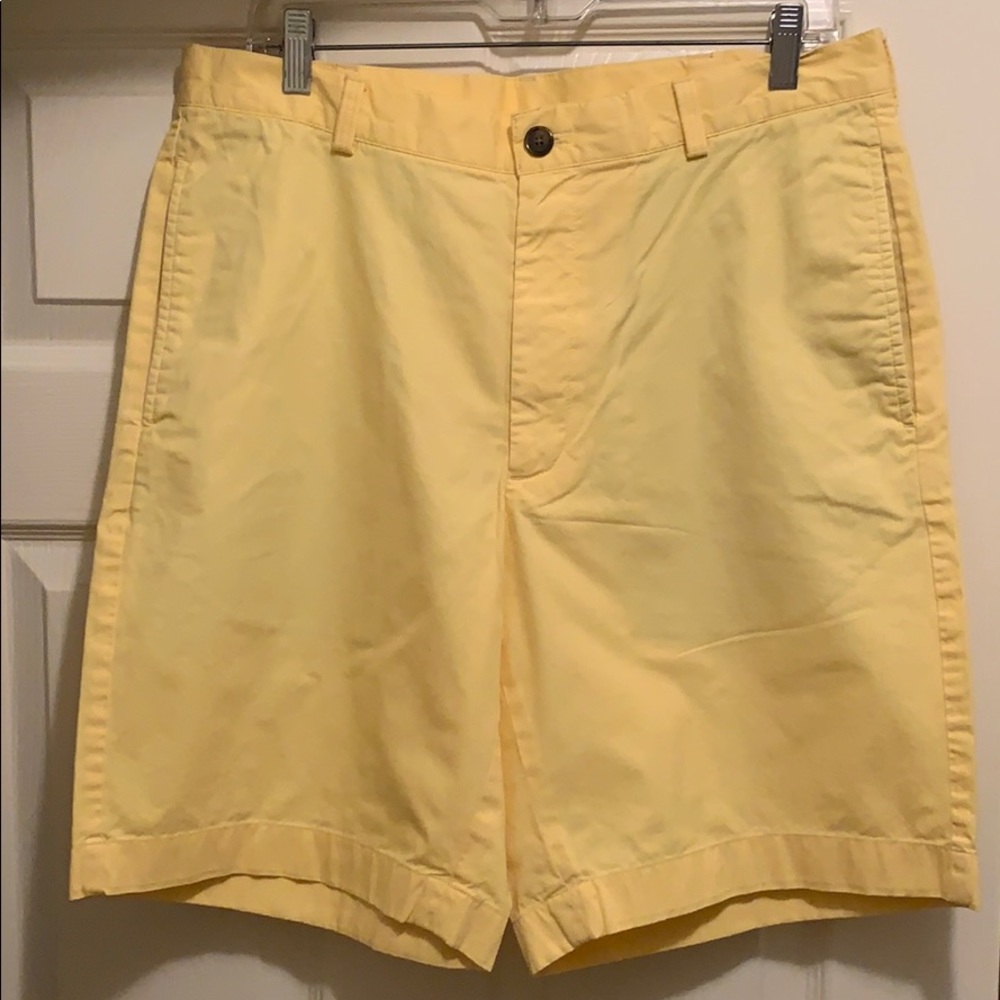 Brooks Brothers - Yellow Short - Sz. 34